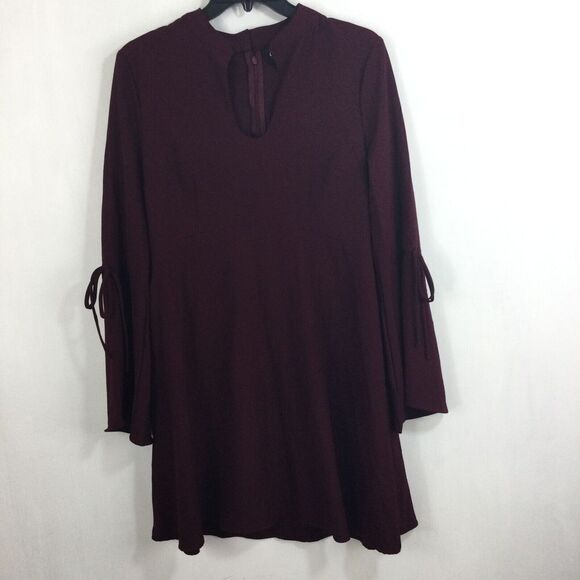 ECI Beige New York Womens Bell Sleeve Fit & Flare Dress Wine Size 8 NWT - Picture 9 of 9